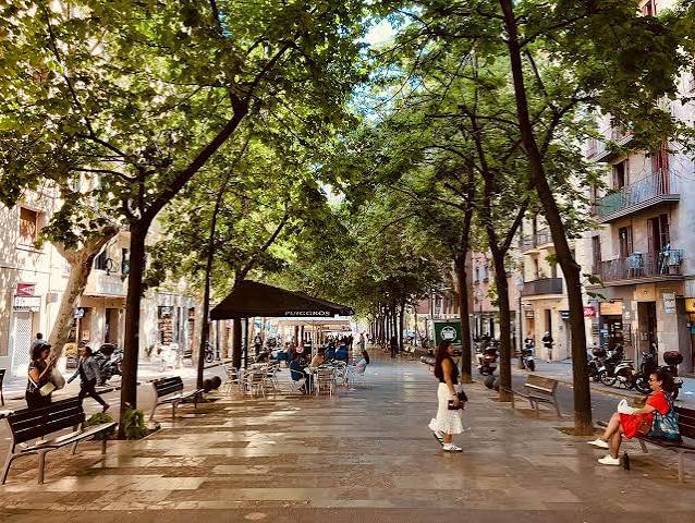 Le quartier de Eixample à Barcelone